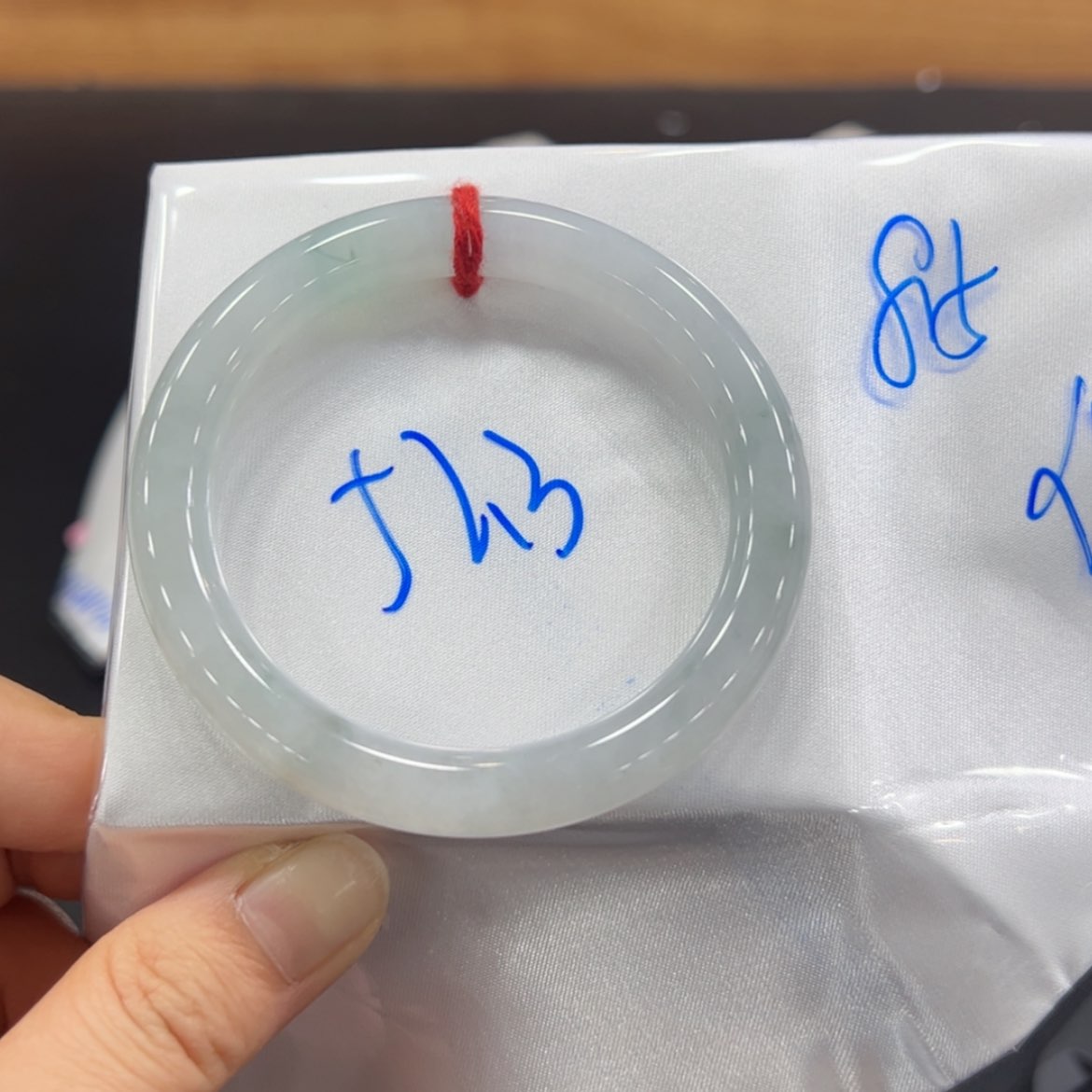 【闪购商品】翡翠手镯未镶嵌手镯