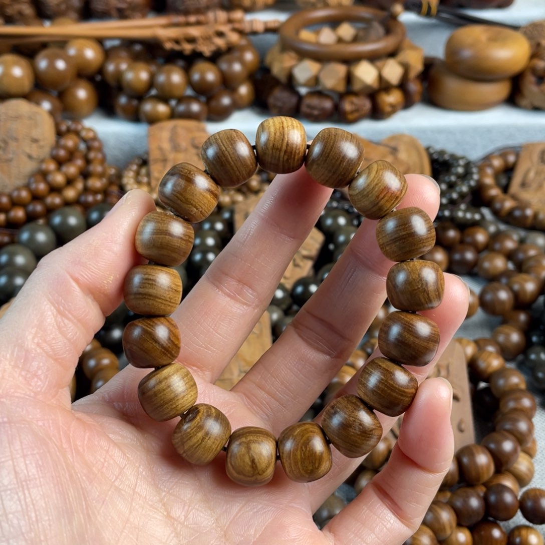 木老山檀香12/13瑕疵手串