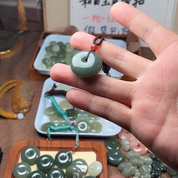 和田玉和田玉未镶嵌