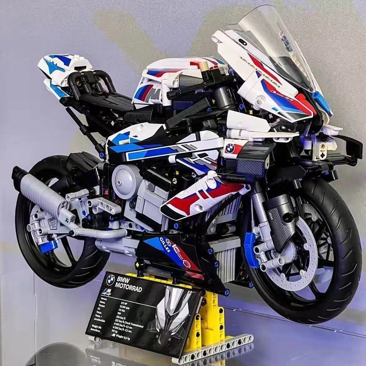 宝马摩托车M1000RR积木益智超大型拼装机车玩具高难度男孩礼物
