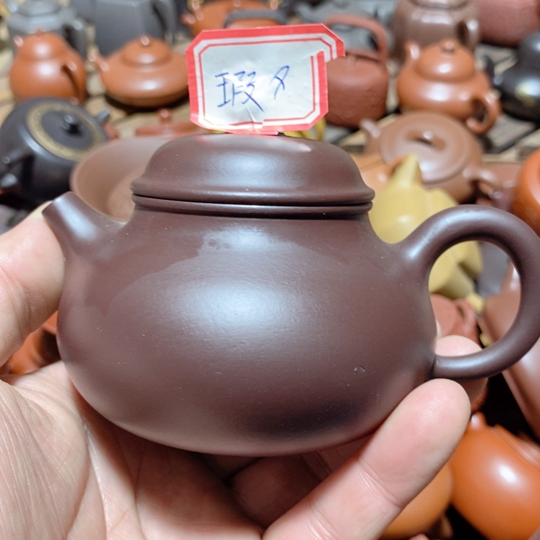 紫砂茶壶欢迎各位光临惠顾