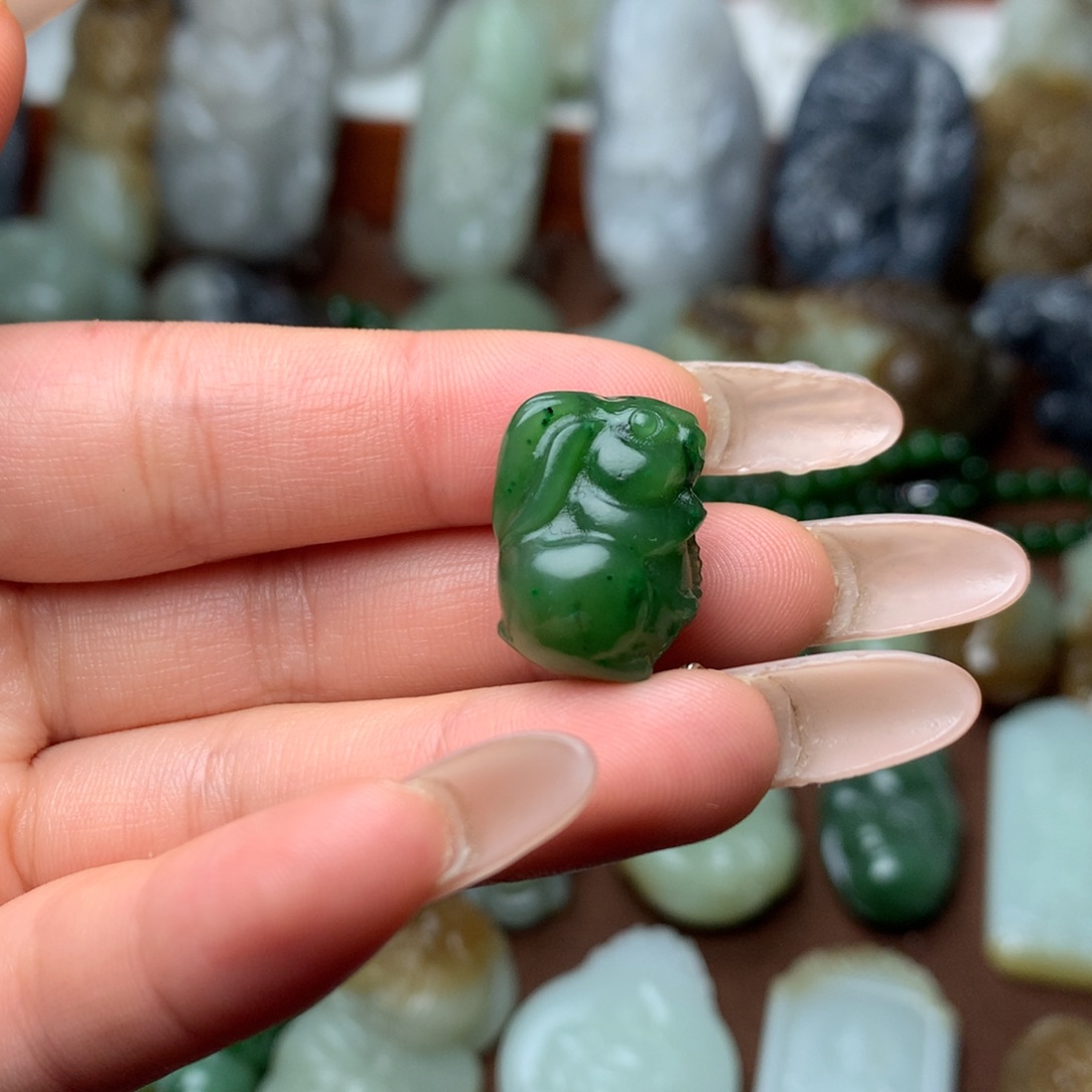 和田玉挂件未镶嵌