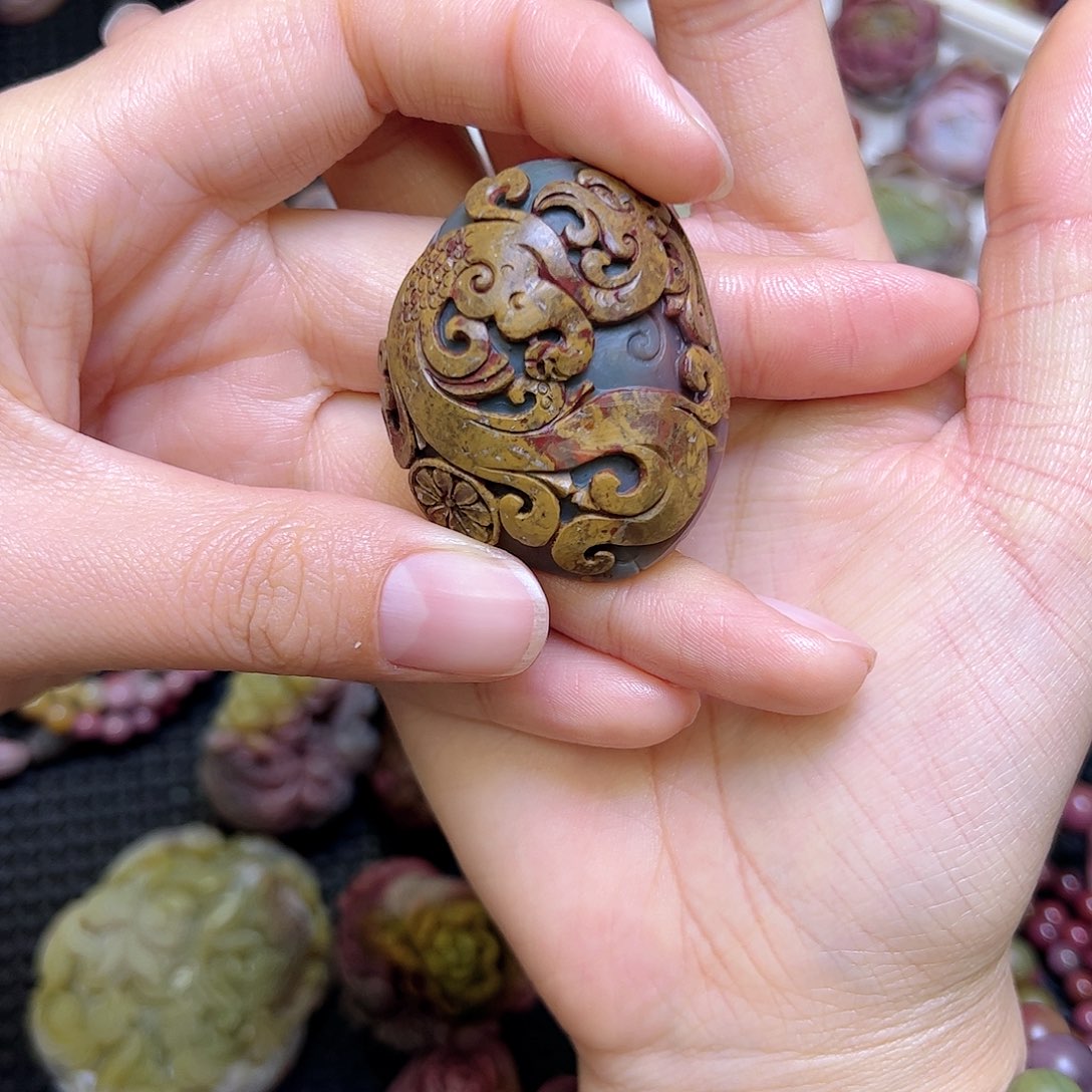 玛瑙/玉髓手串未镶嵌紫**宝定制