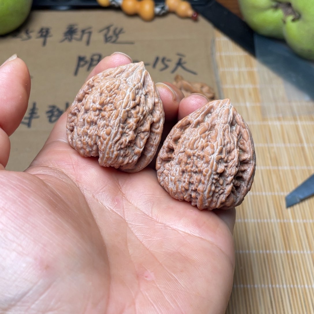 【闪购商品】文玩核桃把件塔尖……