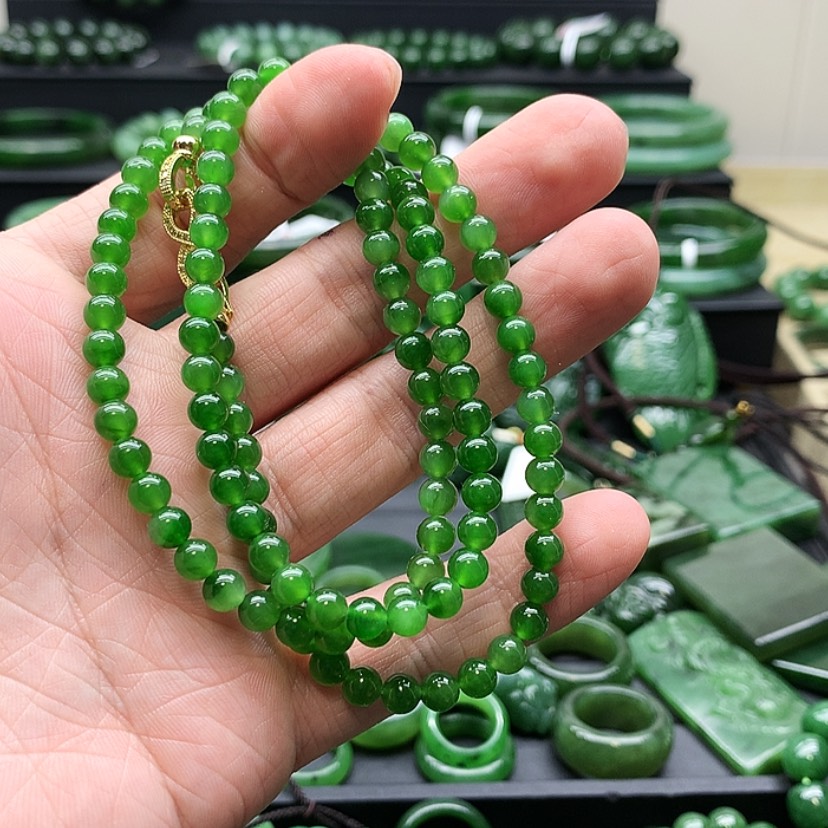 【闪购商品】和田玉（碧玉）颈饰未镶嵌听*