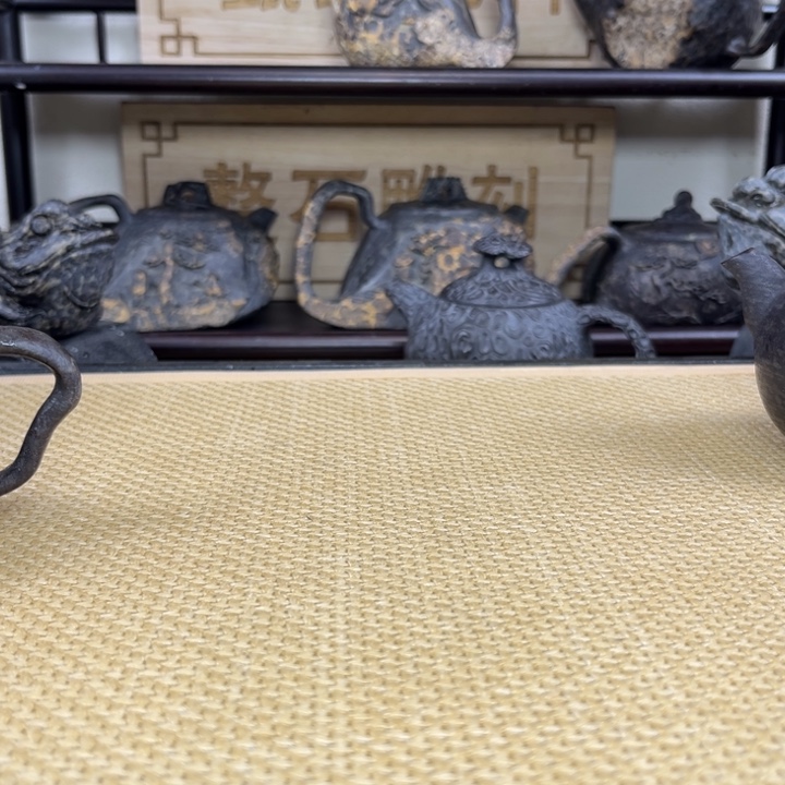 初***冬安化冰碛岩石头茶壶整石雕刻