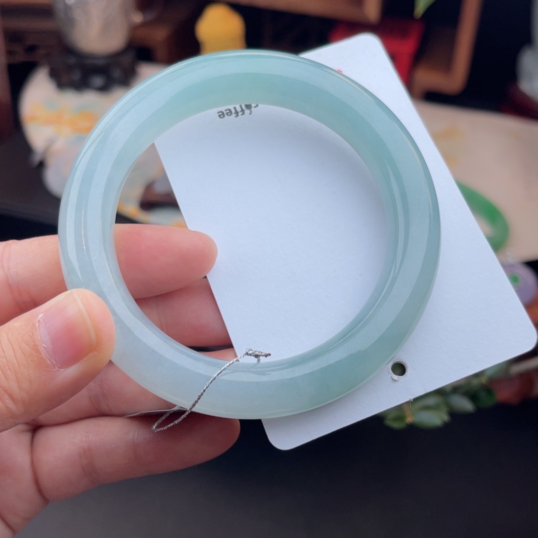 未镶嵌手镯翡翠没有纹裂