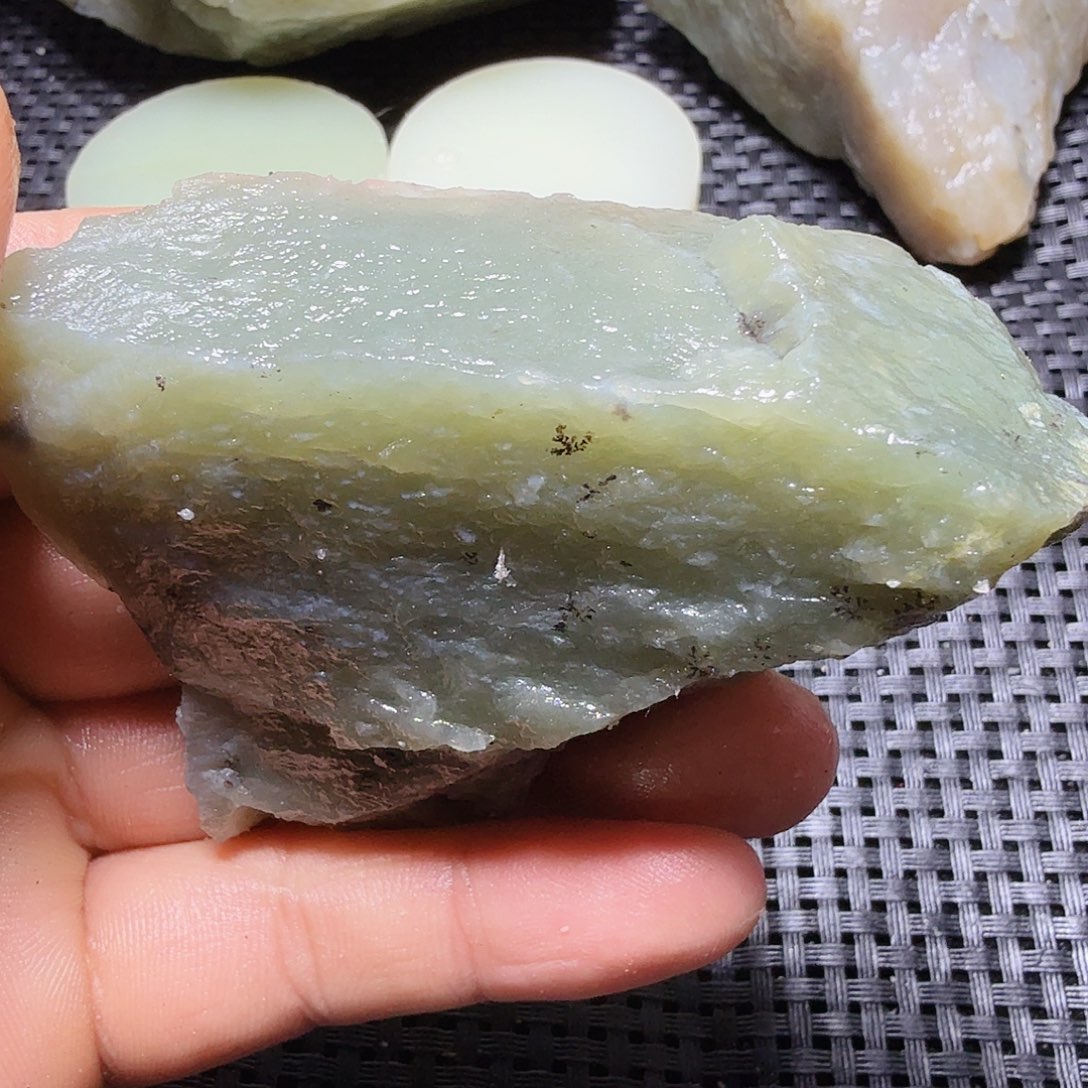和田玉（糖玉）未镶嵌珠宝半成品