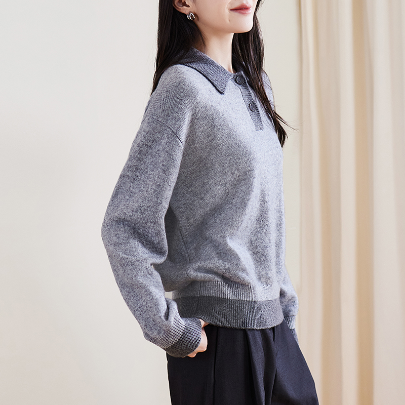 索菲丝尔2025秋季新款宽松休闲拼接polo领羊毛针织衫女毛衣538153