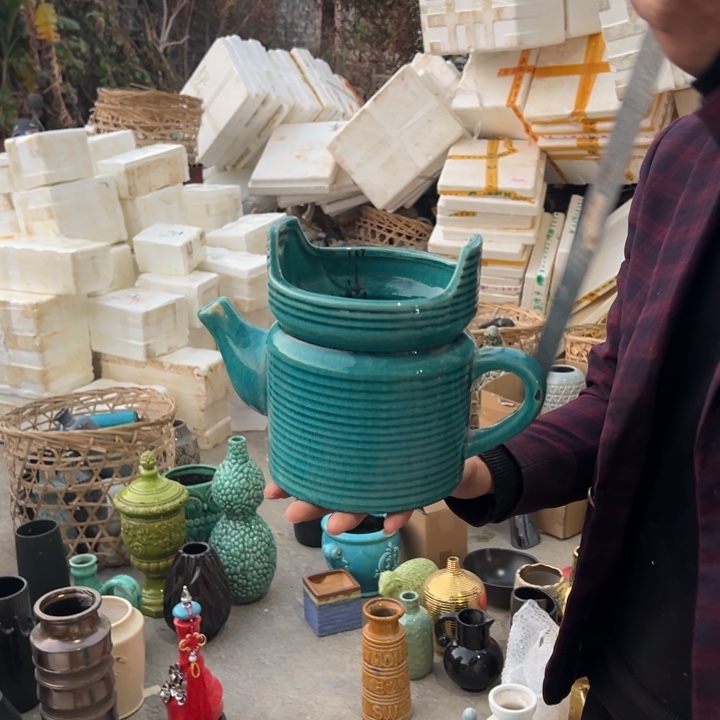 瓶高度18厘米口径14厘米微瑕捡漏上釉不匀