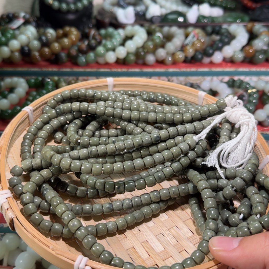 和田玉未镶嵌手链多样性发货拍一发一有包容有青花