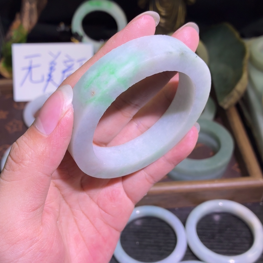 定制翡翠未镶嵌缅甸翡翠A货手镯毛胚定制