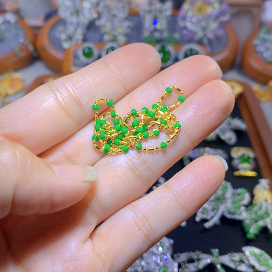 翡翠颈饰银S925镶嵌多样性发其一