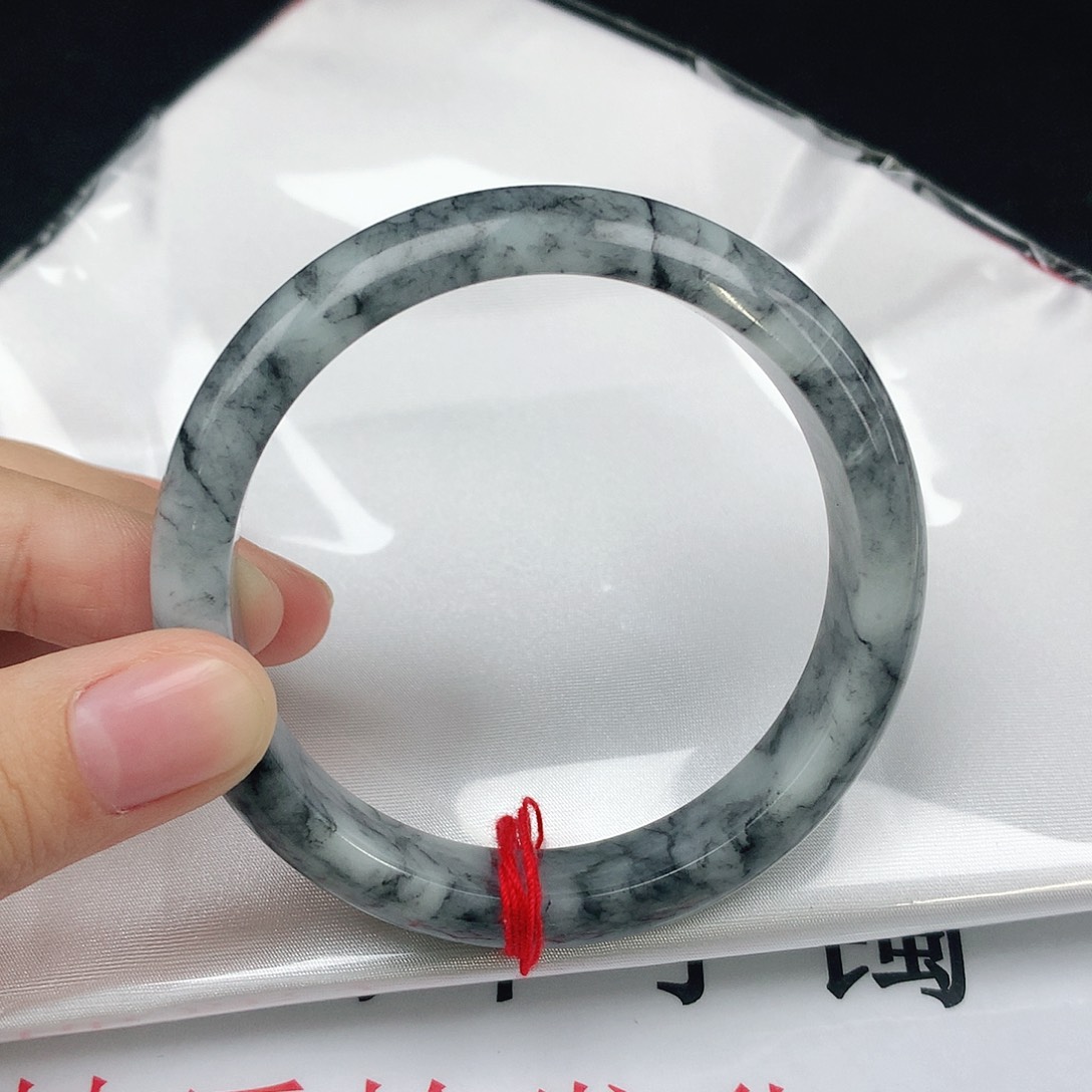 翡翠手镯未镶嵌412正