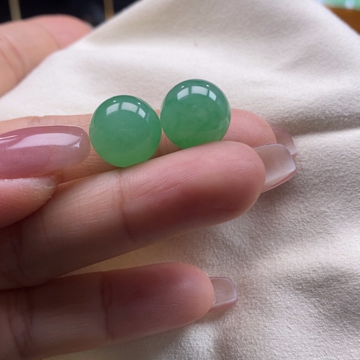 翡翠吊坠(不含链)未镶嵌翡翠多样性发其一（单颗）