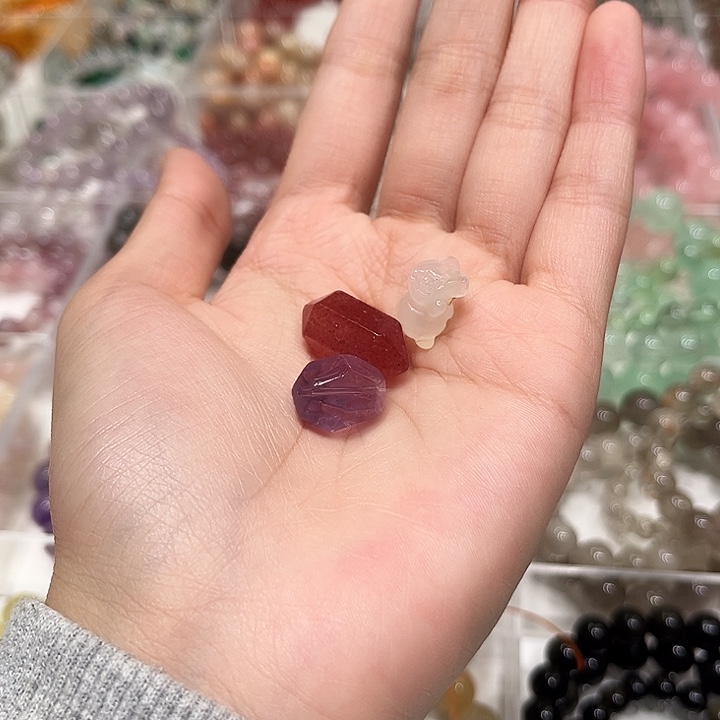 水晶未镶嵌珠宝半成品