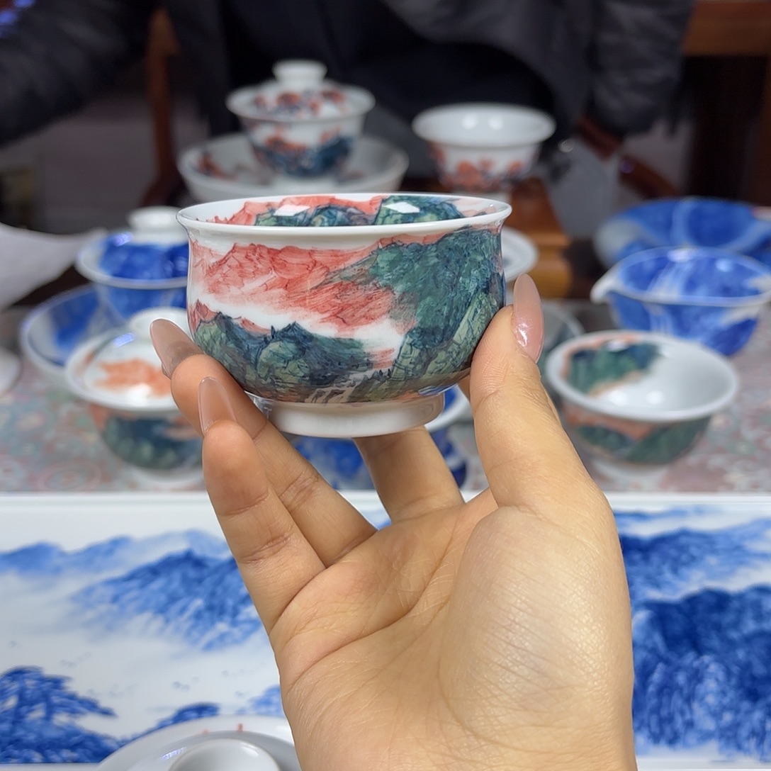 再***゜国一王老师手绘釉下五彩