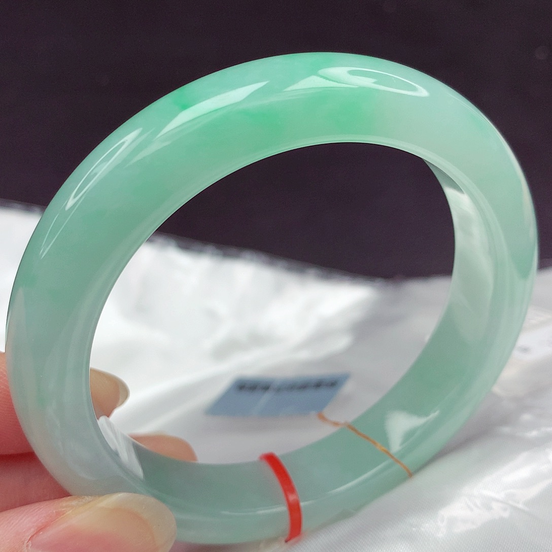 翡翠未镶嵌手镯57圈077