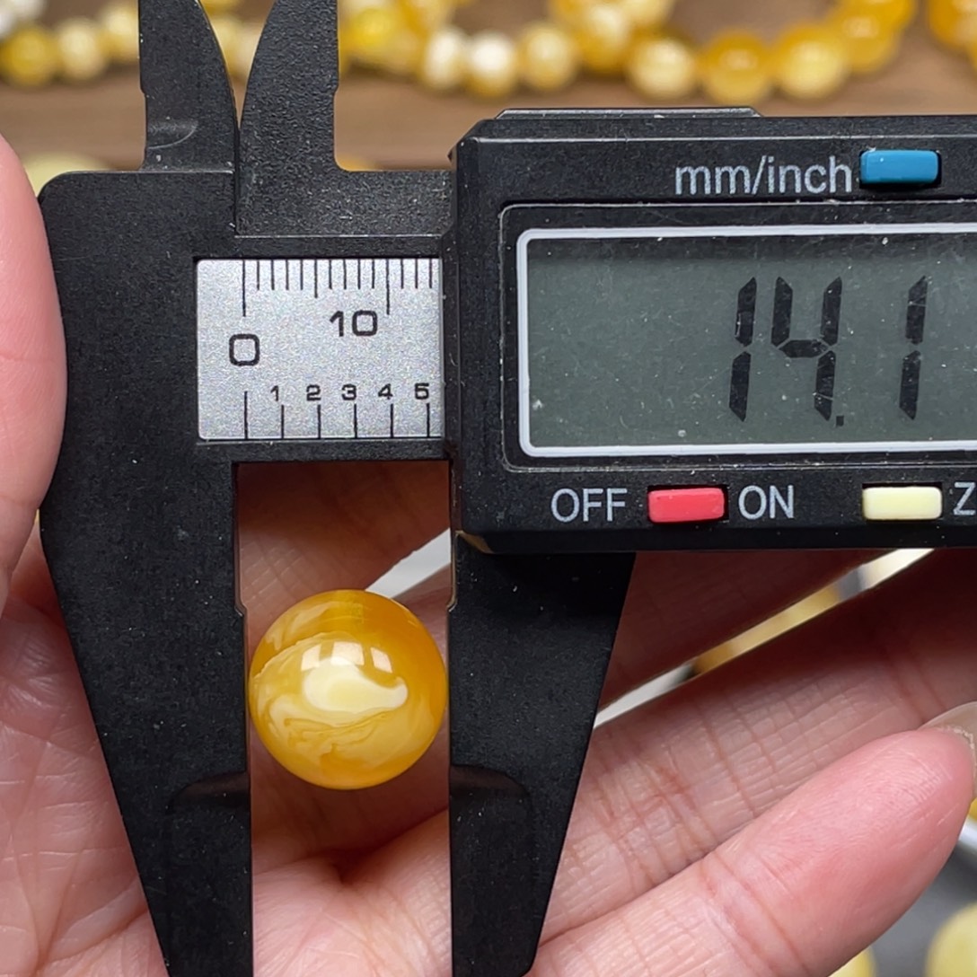 诺***诺琥珀未镶嵌裸石天然