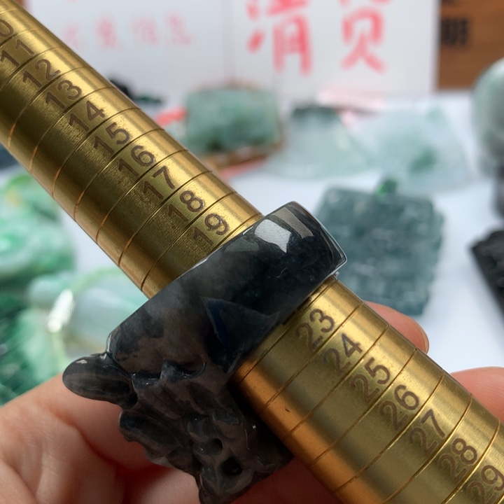 翡翠颈饰未镶嵌保真天然A货翡翠