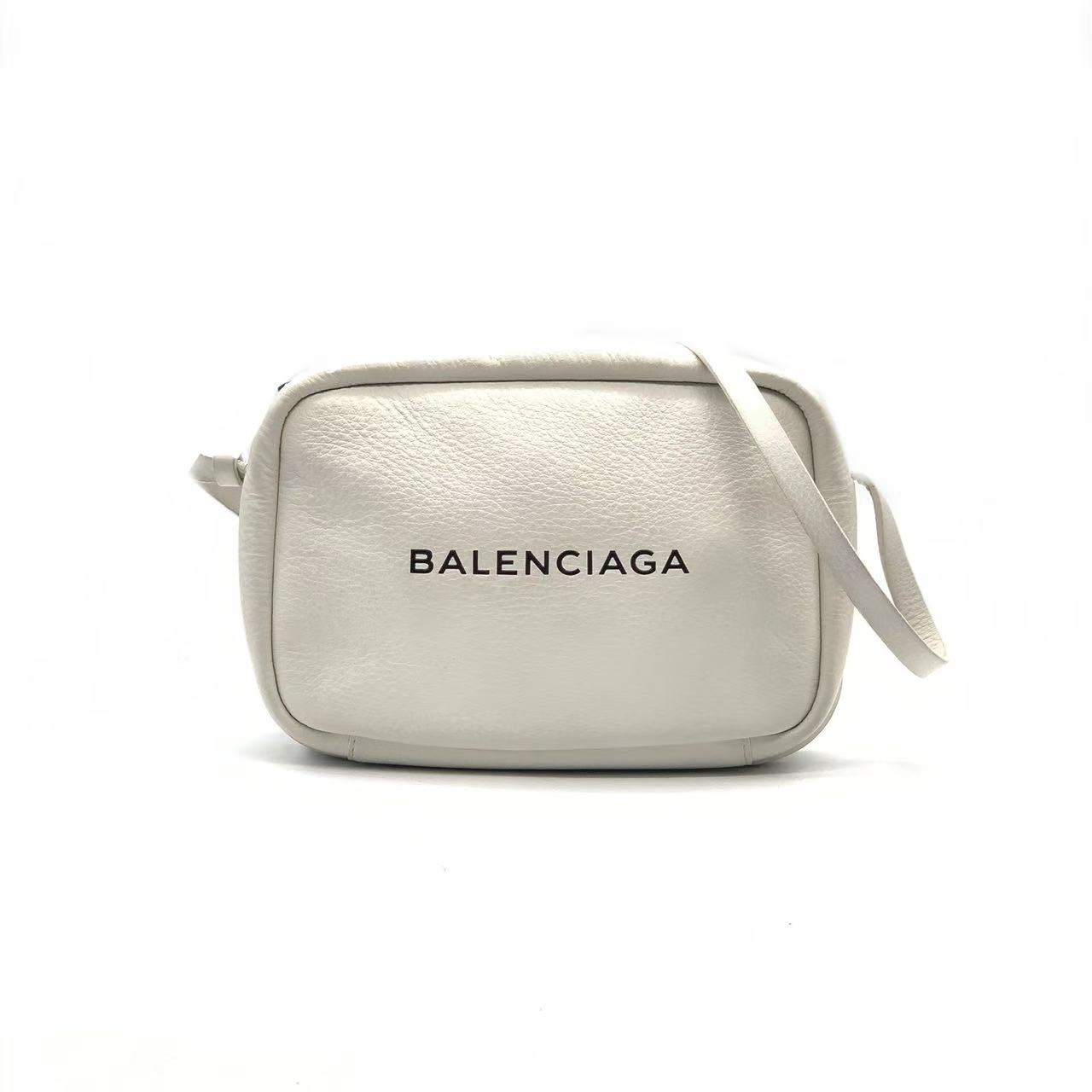 95新 Balenciaga/巴黎世家 白色小号相机斜挎包