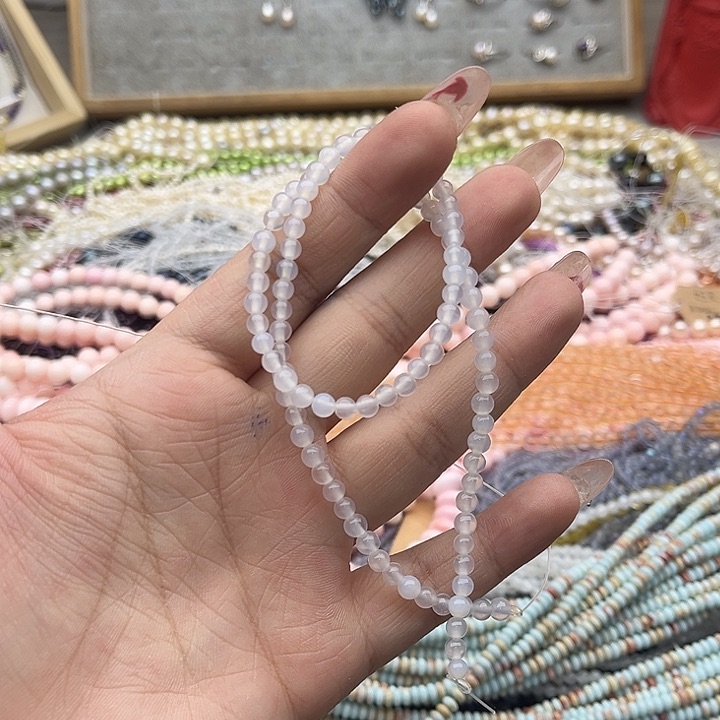 玛瑙/玉髓珠宝半成品未镶嵌4mm左右白玛瑙珠