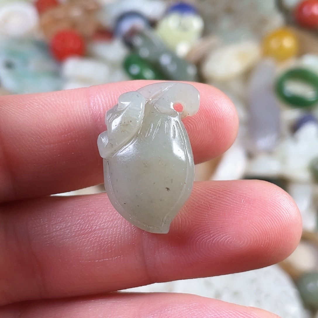 和田玉（糖玉）颈饰未镶嵌