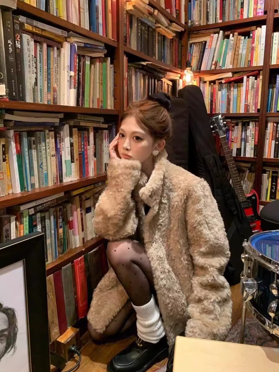 2025新款立领羊羔毛外套女短款皮毛一体加厚泰迪绒仿皮草毛毛大衣