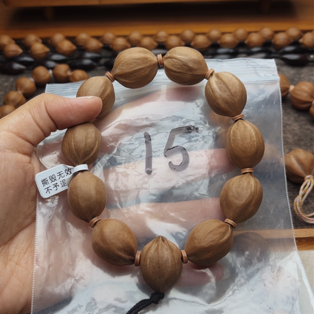 手串/手链橄榄核15号，2.0×2.5四花梅林铁核