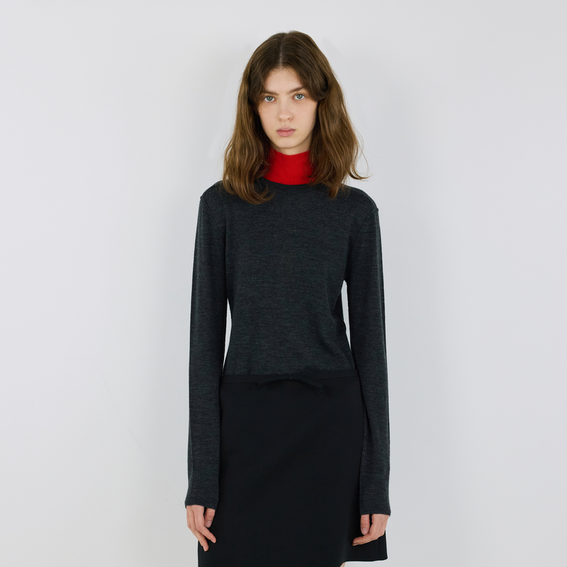 IIIVIVINIKO 2025AW"美丽诺羊毛"撞色拼接针织衫M540114647D