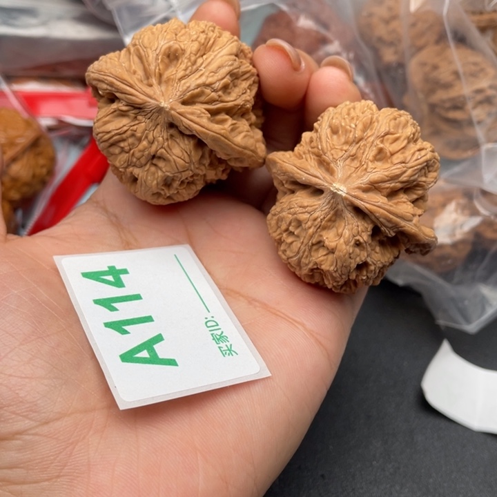 吊坠文玩核桃核桃