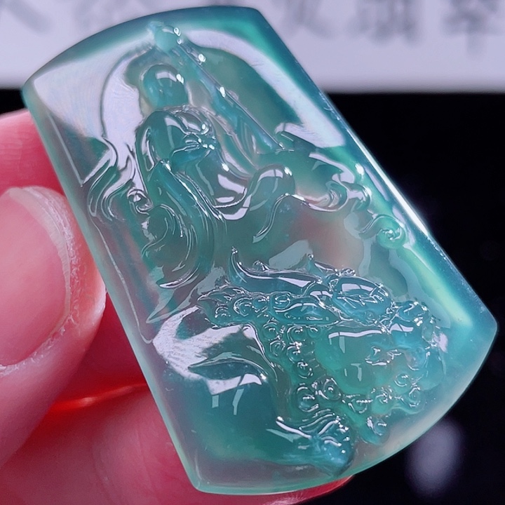 翡翠颈饰未镶嵌9999999999
