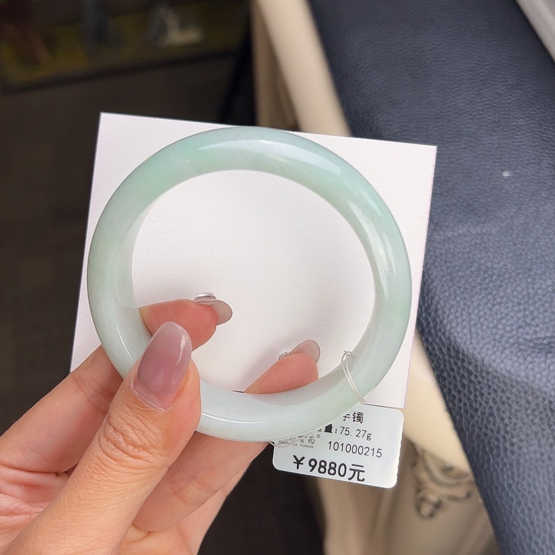 翡翠未镶嵌手镯58.5宽版晴绿