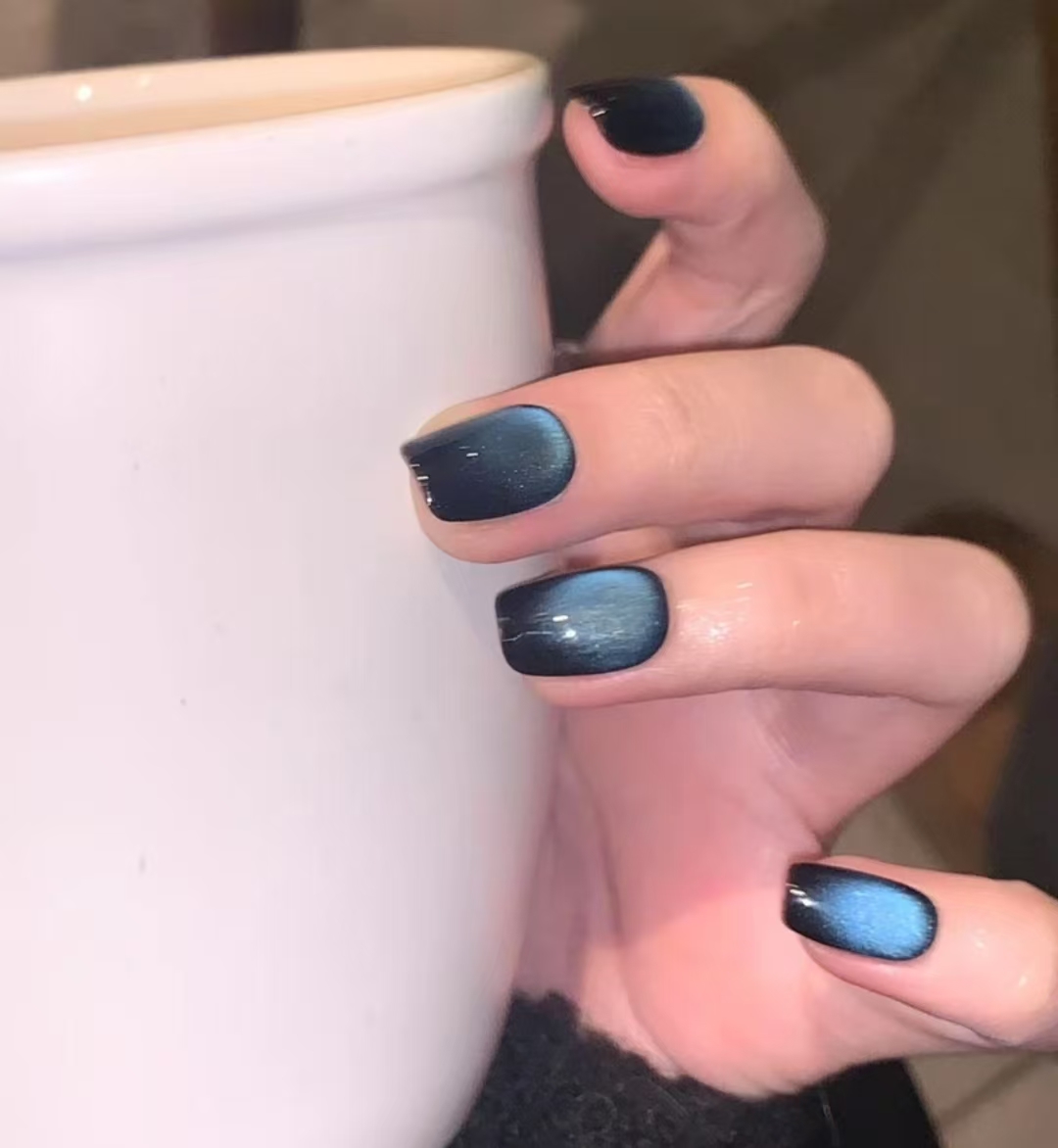 【墨尔本的眼泪】十片装秋冬清冷氛围感个性时尚手工穿戴式美甲贴