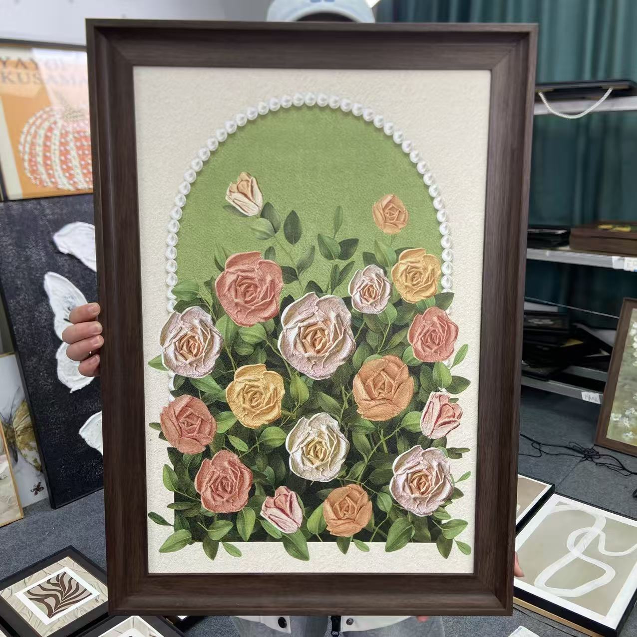 JA63法式奶油风蝴蝶玫瑰装饰画适合客厅卧室餐厅壁画50-70