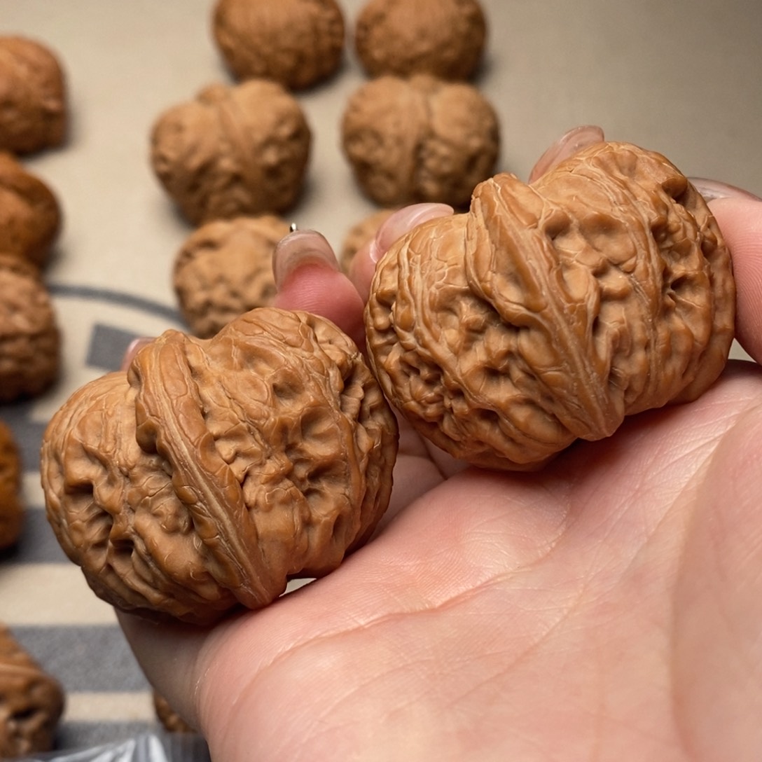 文玩核桃把件-***学元宝42 S13号