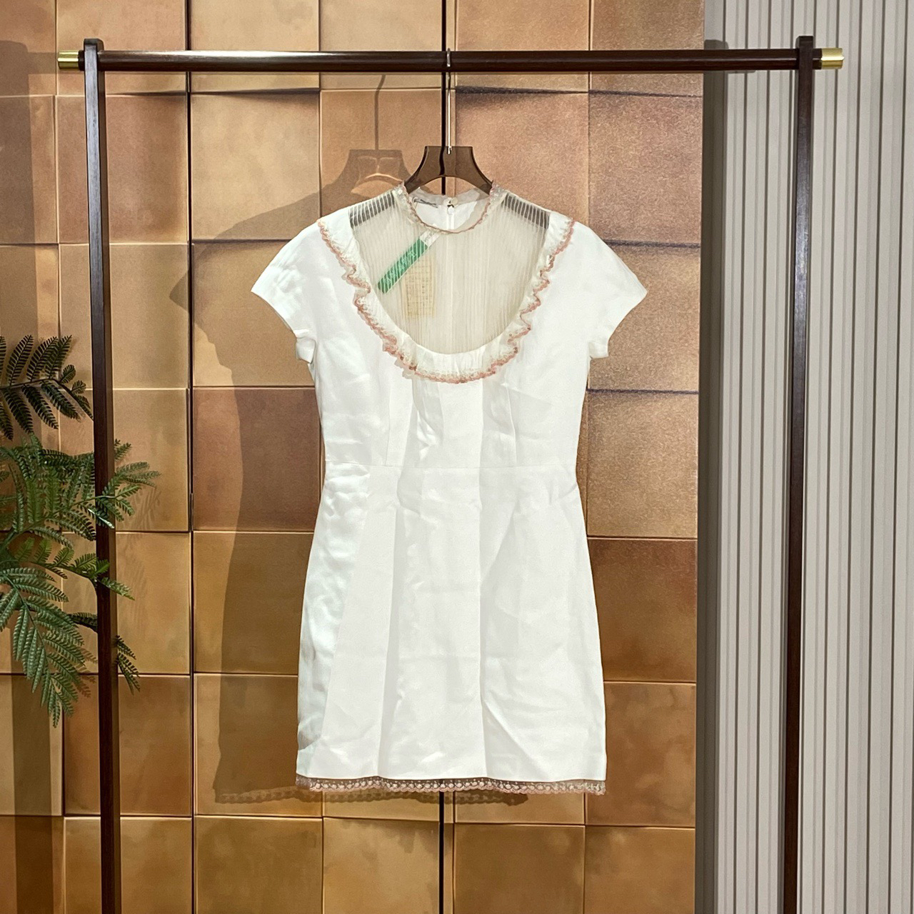 99新 MIU MIU/缪缪 Miu Miu白色蕾丝花边连衣裙/42码/98新/28304