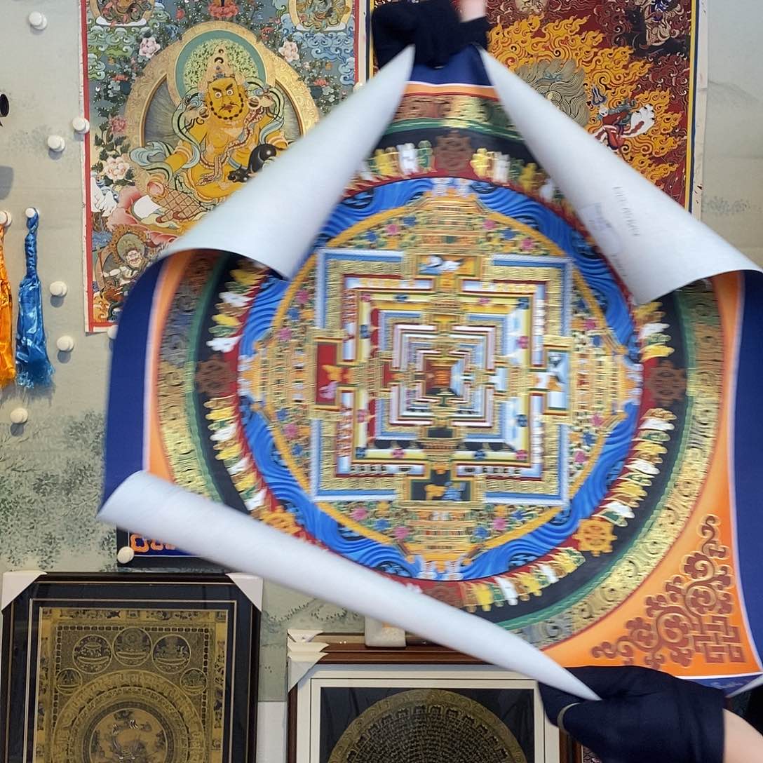 卷轴画纯手绘唐卡坛城50厘米左右