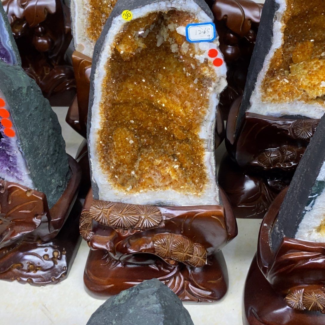 紫晶大型摆件（非配饰）未镶嵌芳