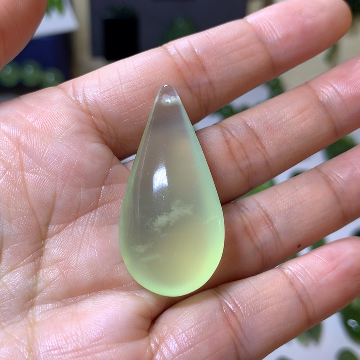 岫玉颈饰未镶嵌吊坠