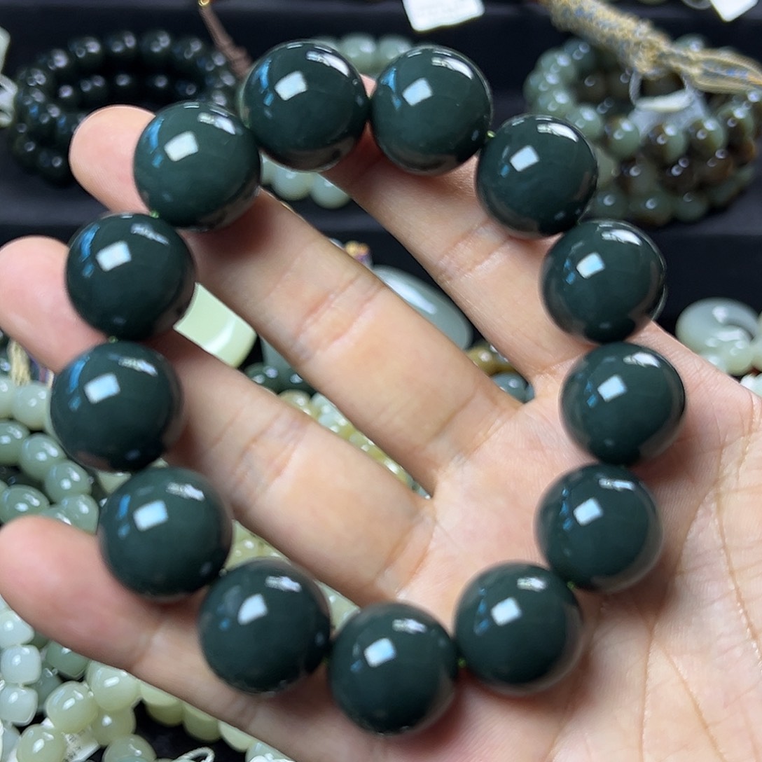 和田玉手链未镶嵌新疆叶城黑油青卡18圆珠 油润 包容款