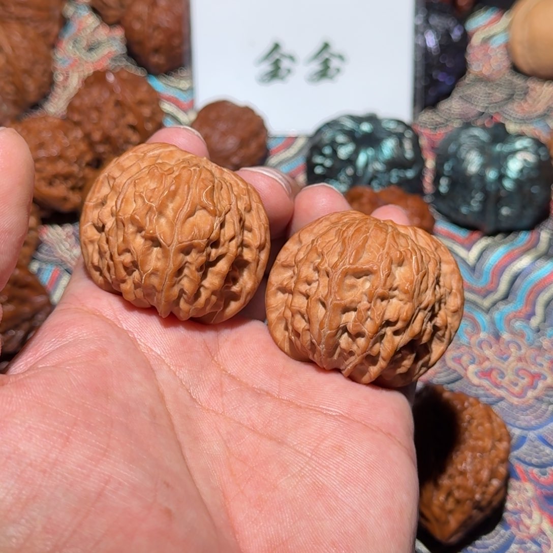 把件文玩核桃2277磨盘，尺寸42 40 35