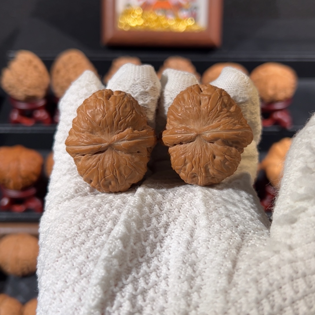 把件文玩核桃元宝39