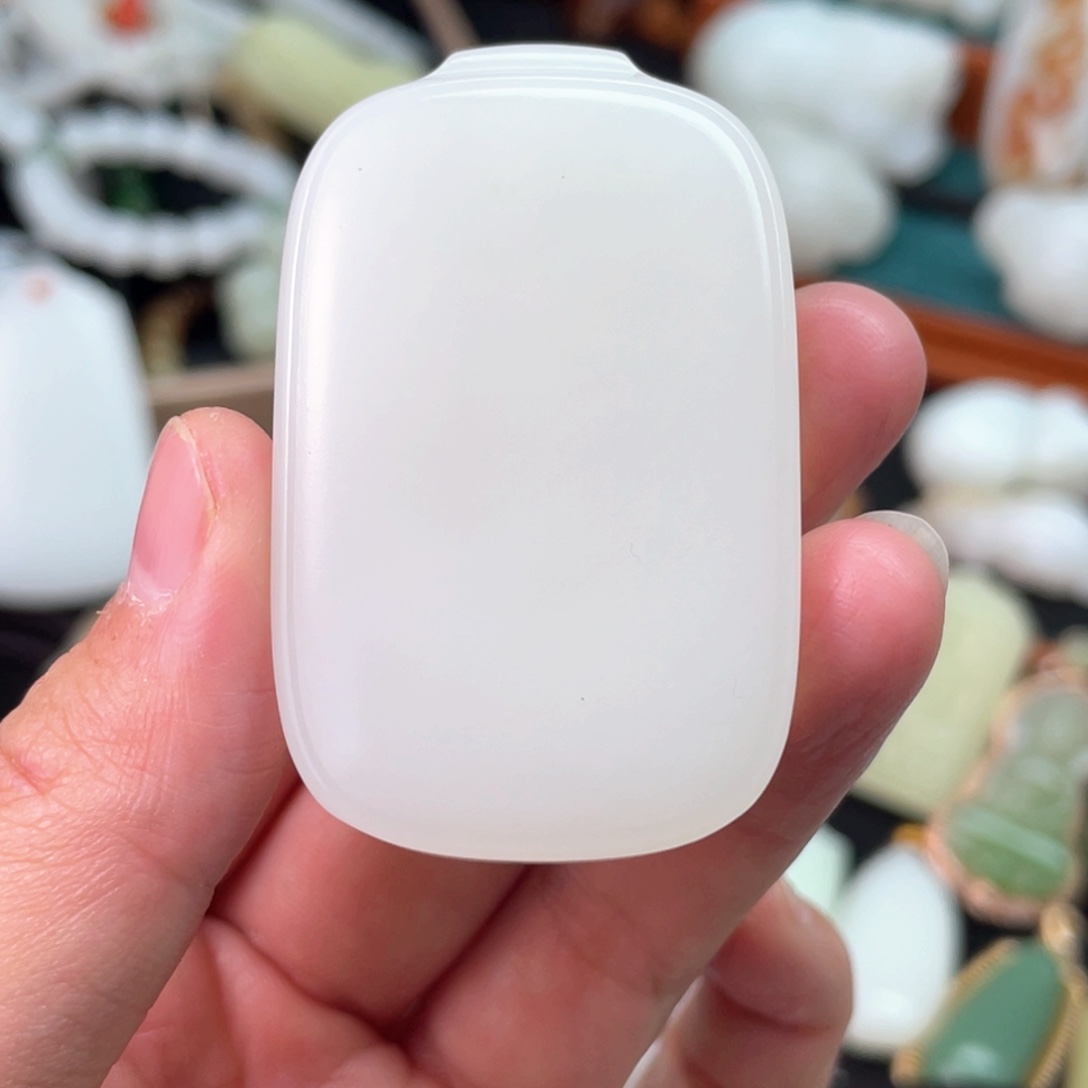 和田玉挂件未镶嵌M*