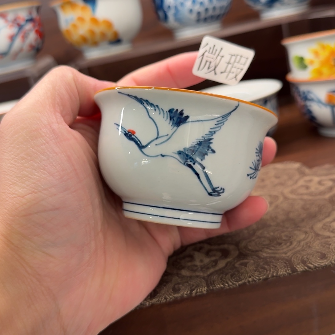 釉下手绘茶具微瑕
