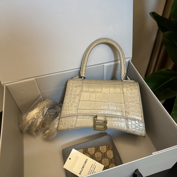 95新/包包/巴黎世家/250127SW0018