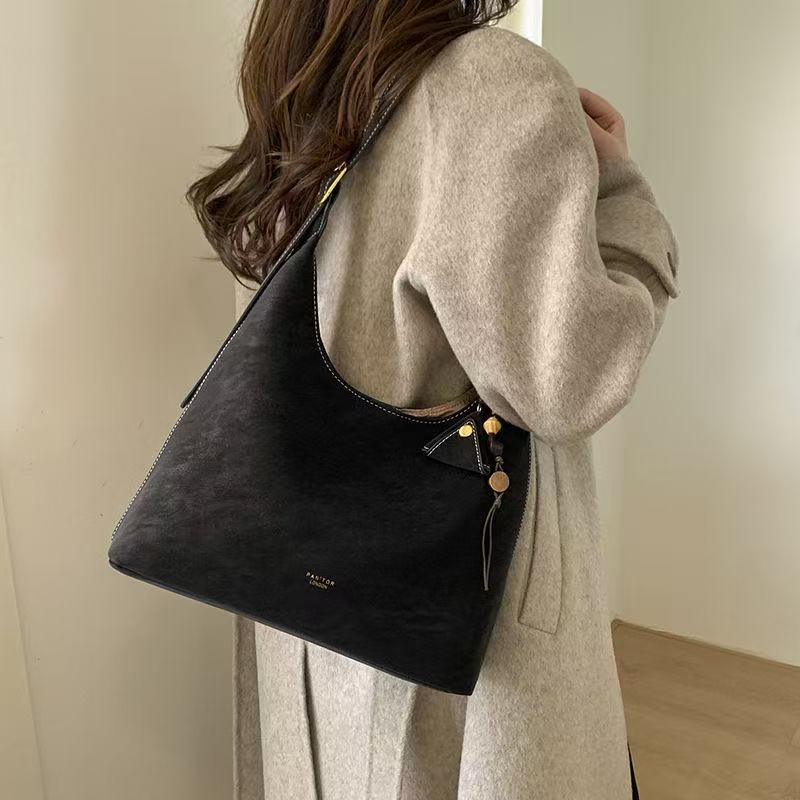 托特包包上班通勤女休闲复古新款大容量手提单肩斜腋下包