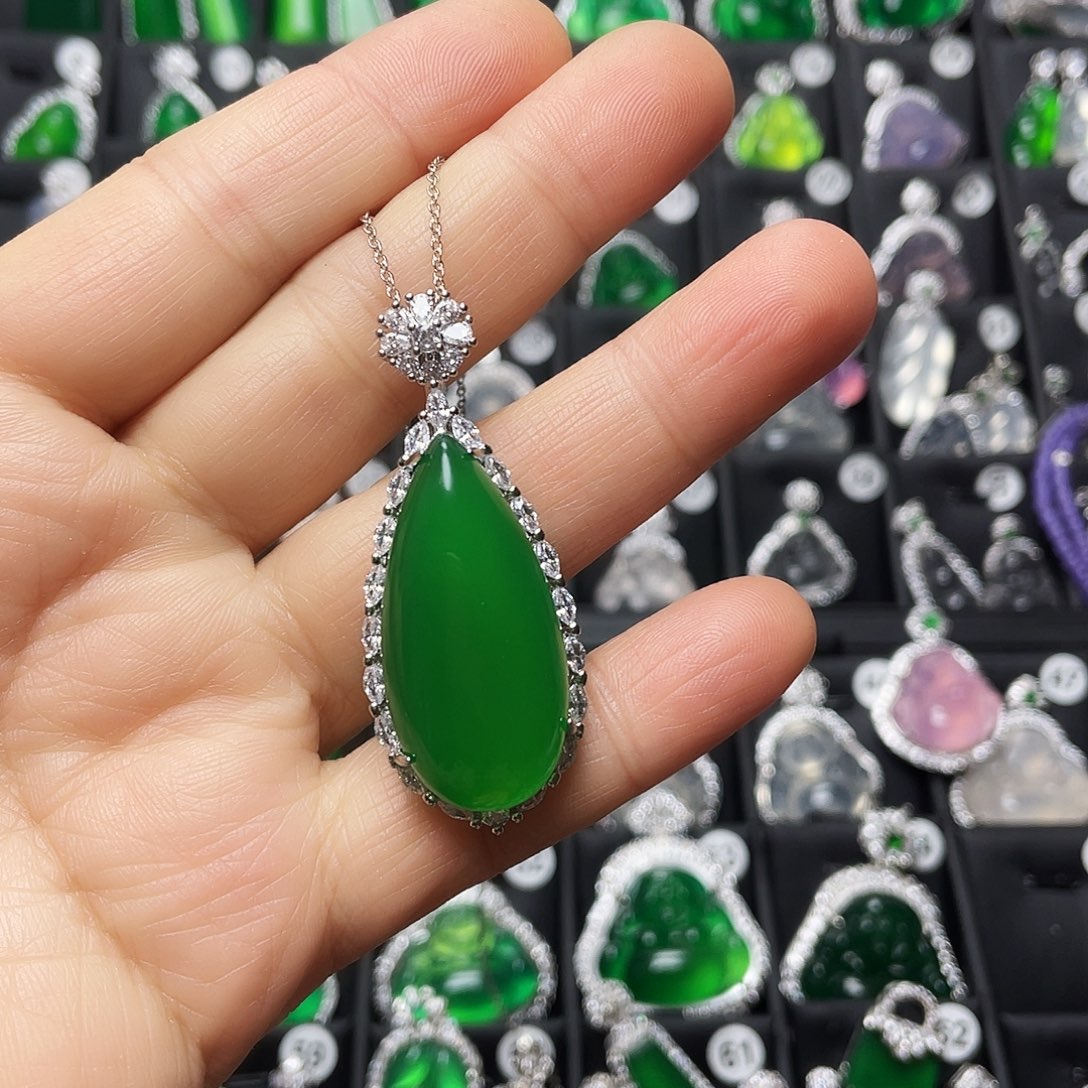 玛瑙/玉髓合金颈饰