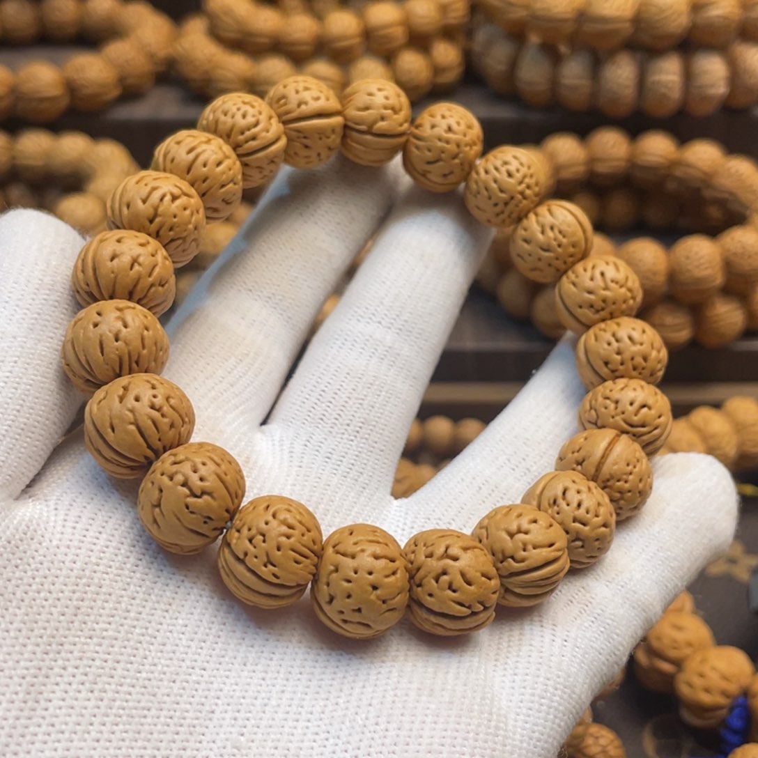 吊坠桃核源**段磨盘小金豆