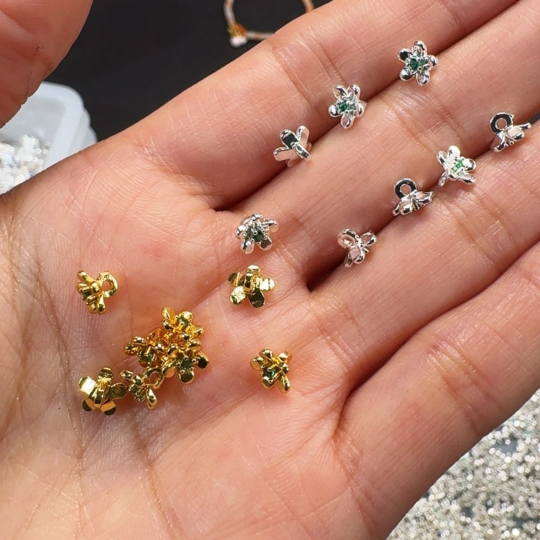 闪拍22号 16个装扭扣